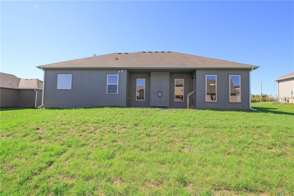 36th image of 3316 Nw 93rd St, Kansas City, MO 64154 | MLS# 2636619