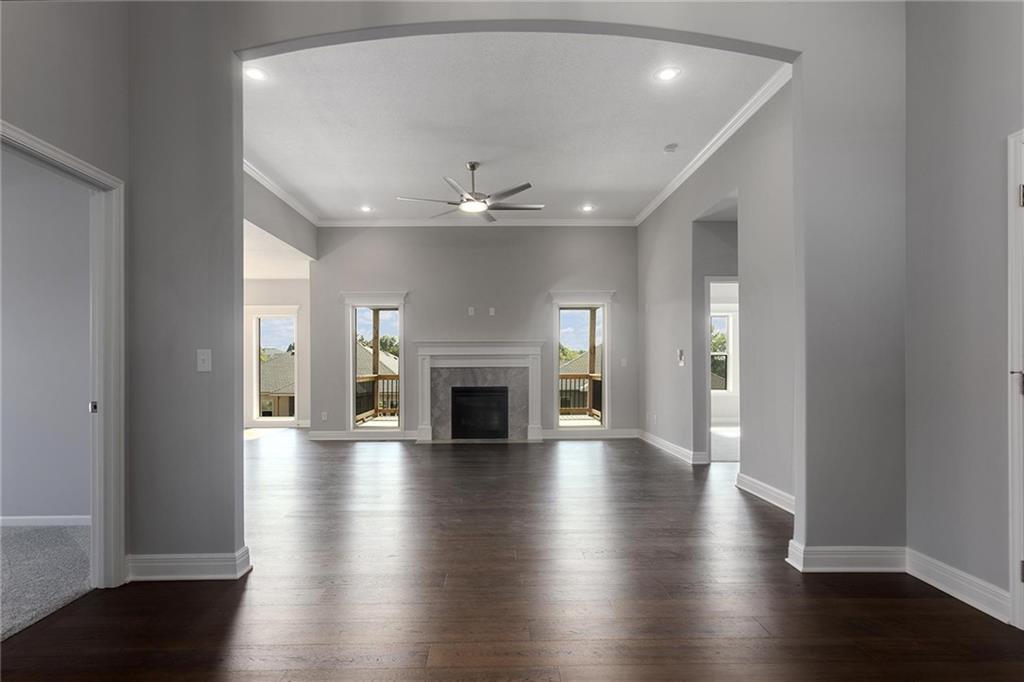 3rd image of 3327 Nw 93Rd St, Kansas City, MO 64154 | MLS# 2636625