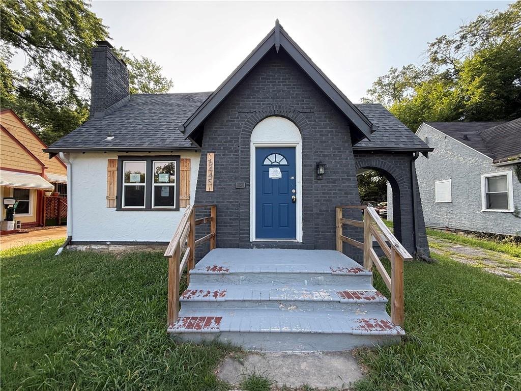 1st image of 6445 S Benton Ave, Kansas City, MO 64132 | MLS# 2636629