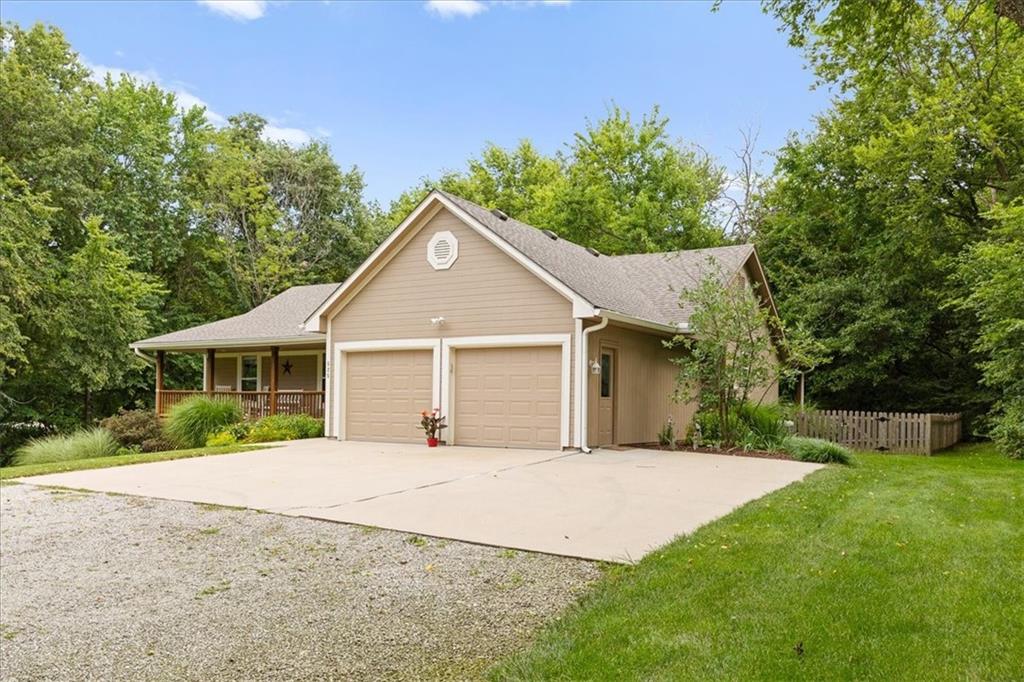 2nd image of 525 Nw 1891 Rd, Kingsville, MO 64061 | MLS# 2636632