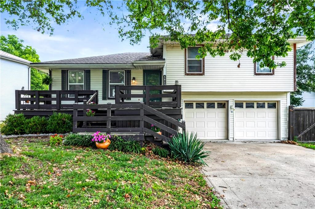 1st image of 1013 Colbern Dr, Belton, MO 64012 | MLS# 2636637