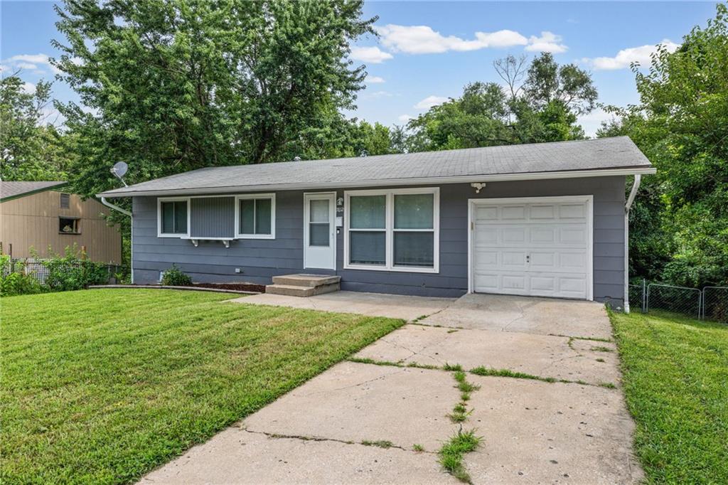 2nd image of 7612 E 51st Ter, Kansas City, MO 64129 | MLS# 2636655