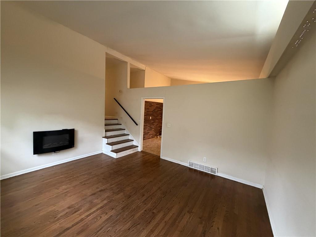 4th image of 401 E 90Th Ter, Kansas City, MO 64131 | MLS# 2636657