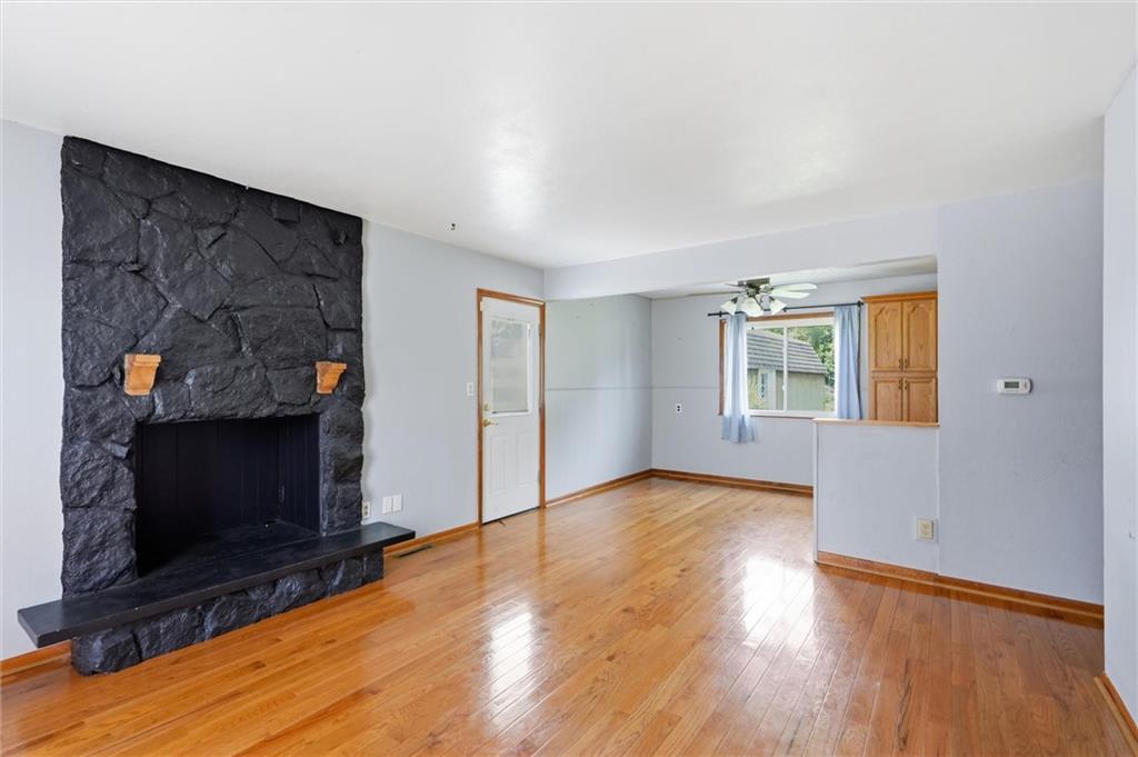 4th image of 3106 N Union St, Independence, MO 64050 | MLS# 2636735