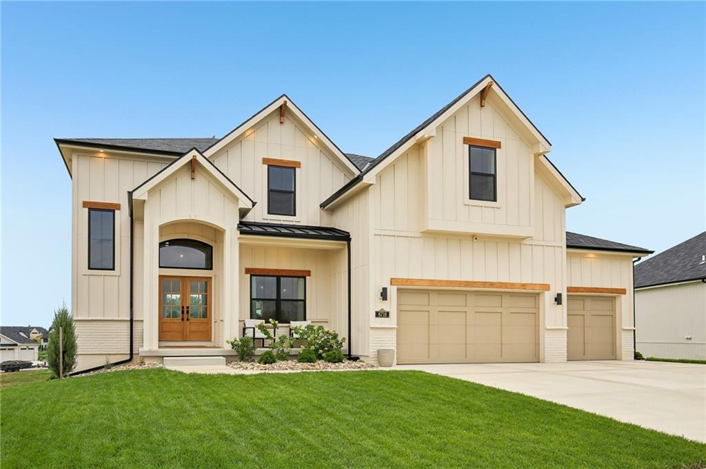 2nd image of 8718 N Farley Ave, Kansas City, MO 64157 | MLS# 2636737