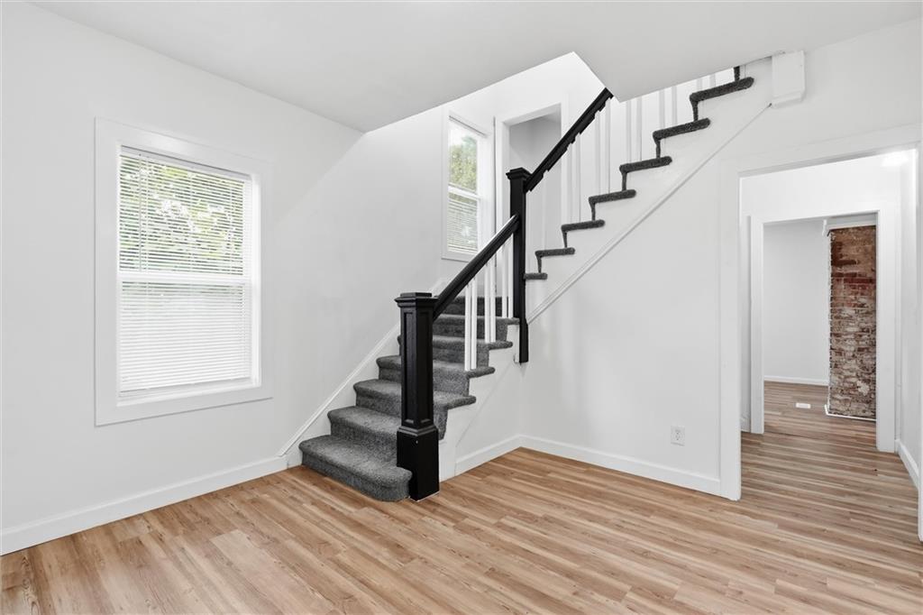 3rd image of 2130 E 24Th St, Kansas City, MO 64127 | MLS# 2636740