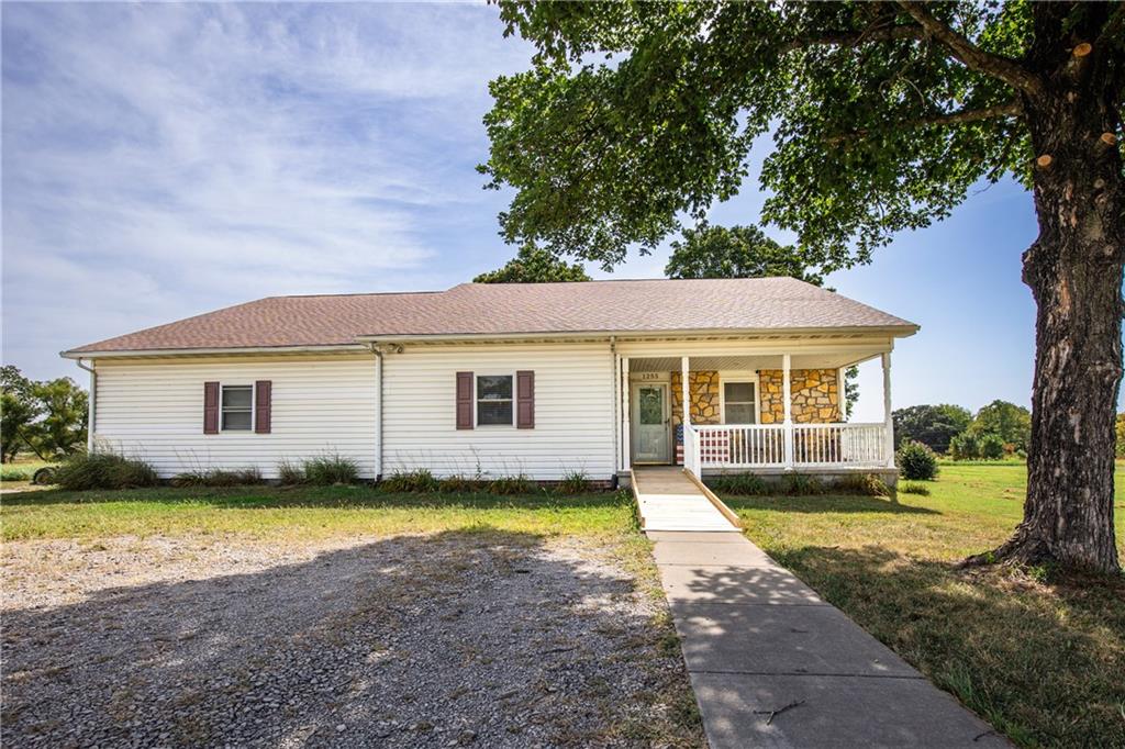 1st image of 1255 245Th St, Fort Scott, KS 66701 | MLS# 2636746