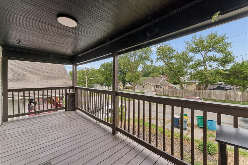 4th image of 2010 N 27Th St, Kansas City, KS 66104 | MLS# 2636766