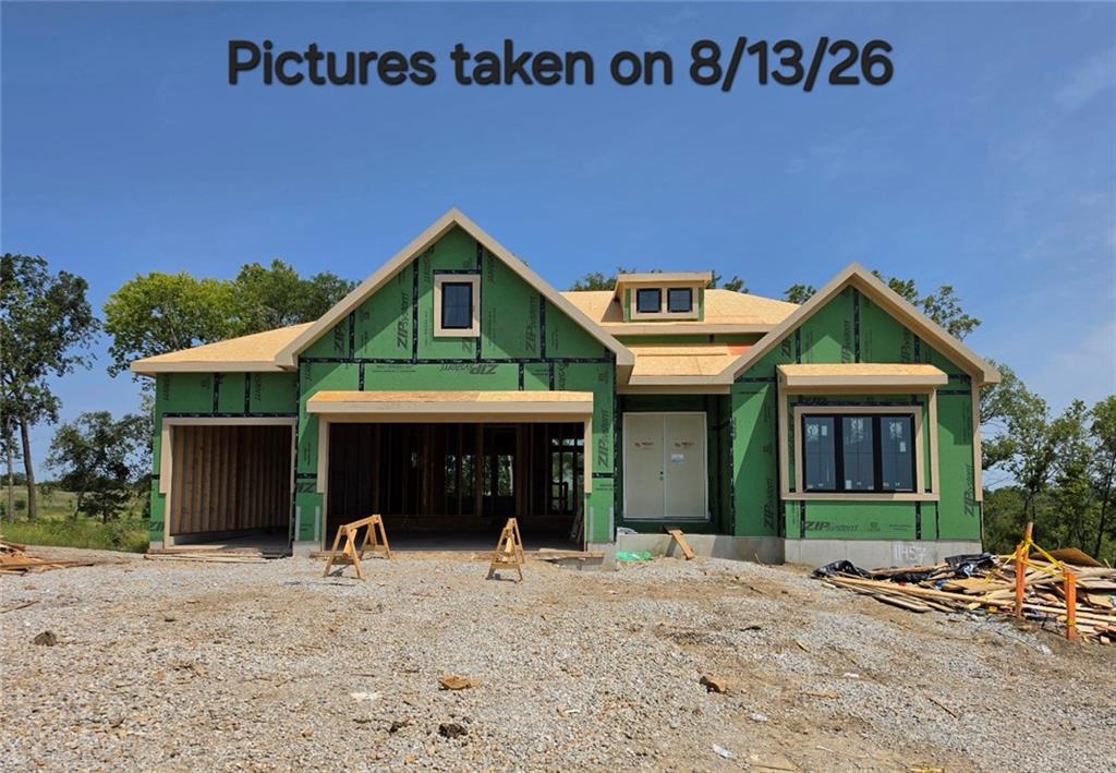 1st image of 11457 S Mesquite Sq, Olathe, KS 66061 | MLS# 2636767