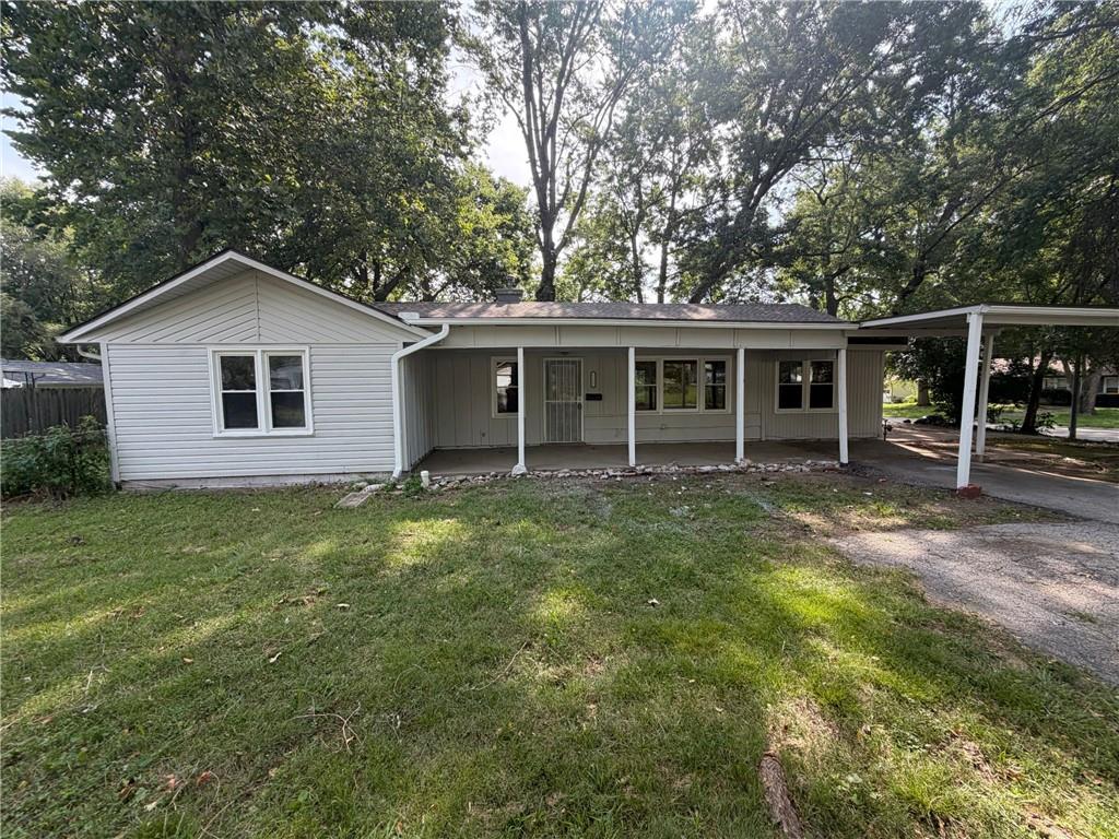 1st image of 11121 Herrick Ave, Kansas City, MO 64134 | MLS# 2636773