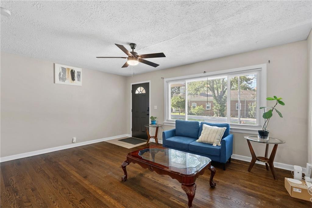 2nd image of 8606 E 79 Th St, Kansas City, MO 64138 | MLS# 2636783