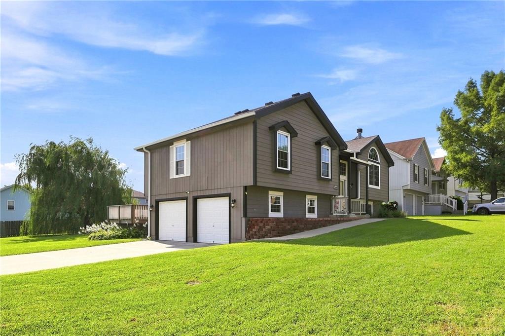 3rd image of 16403 Hinkle Ave, Belton, MO 64012 | MLS# 2636789