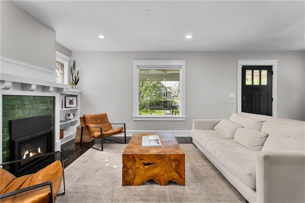 4th image of 3011 Campbell St, Kansas City, MO 64109 | MLS# 2636794