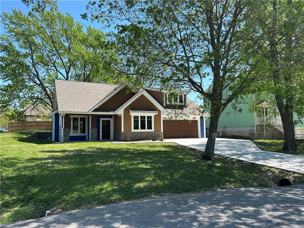 2nd image of 920 N 14th St, Leavenworth, KS 66048 | MLS# 2636870