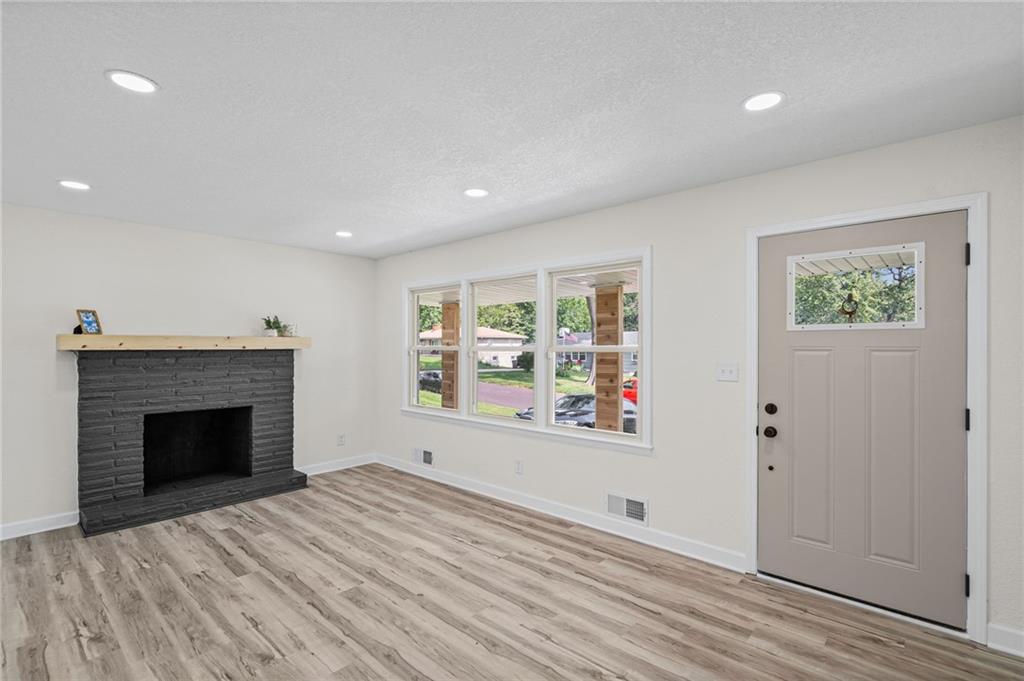 4th image of 9909 E 77Th Ter, Raytown, MO 64138 | MLS# 2636874