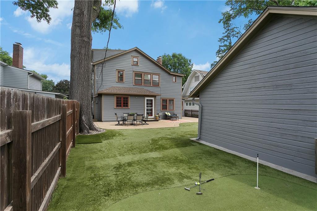 47th image of 109 W 65th St, Kansas City, MO 64113 | MLS# 2636889