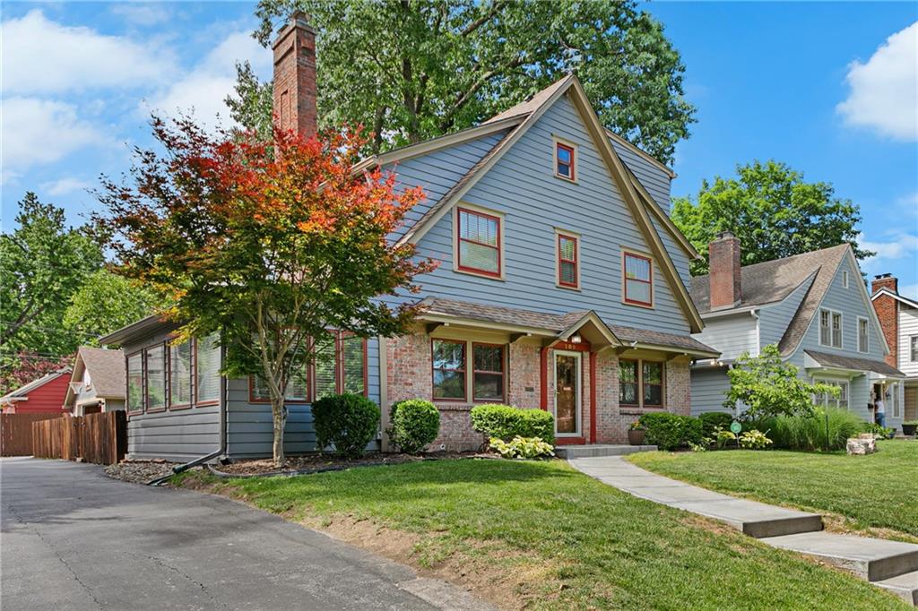 3rd image of 109 W 65Th St, Kansas City, MO 64113 | MLS# 2636889