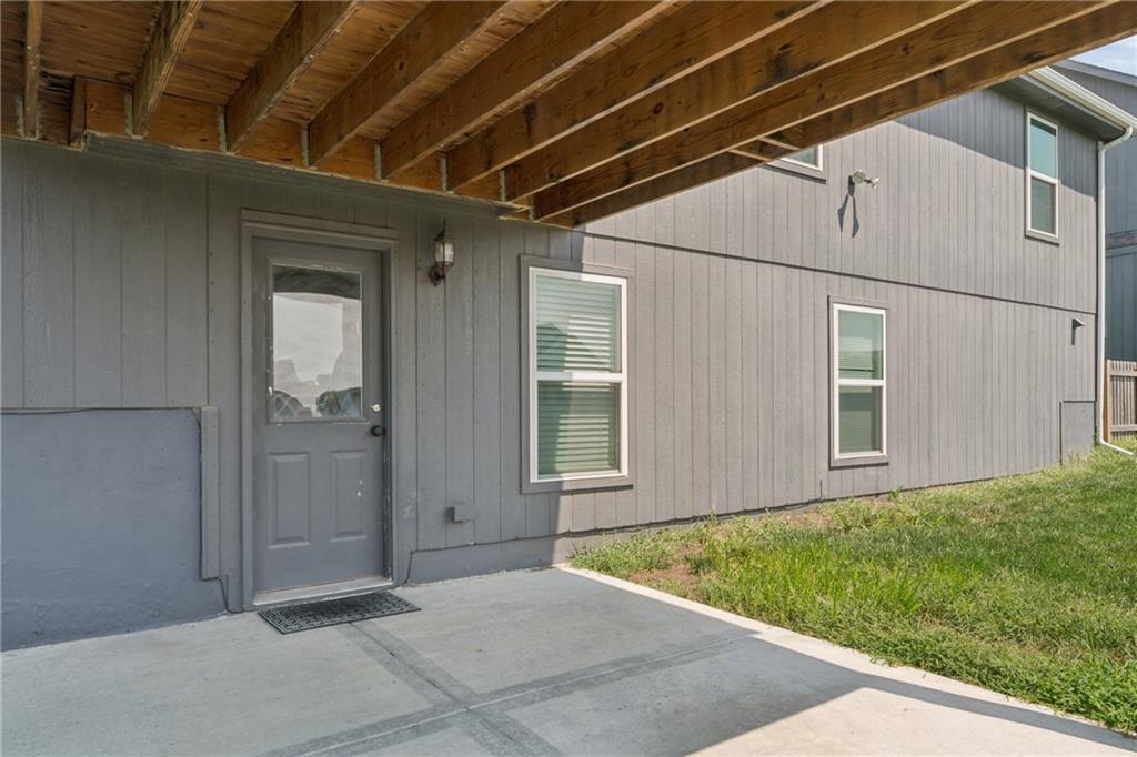 41st image of 6011 Ne 119th Ter, Kansas City, MO 64156 | MLS# 2636913