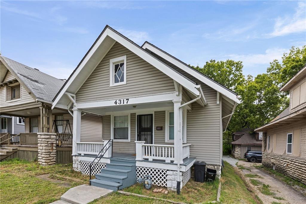1st image of 4317 Highland Ave, Kansas City, MO 64110 | MLS# 2636921