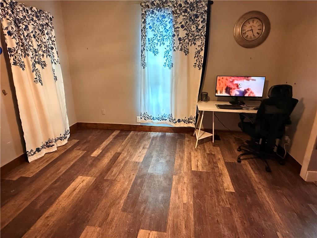 3rd image of 710 E Logan St, Ottawa, KS 66067 | MLS# 2636929