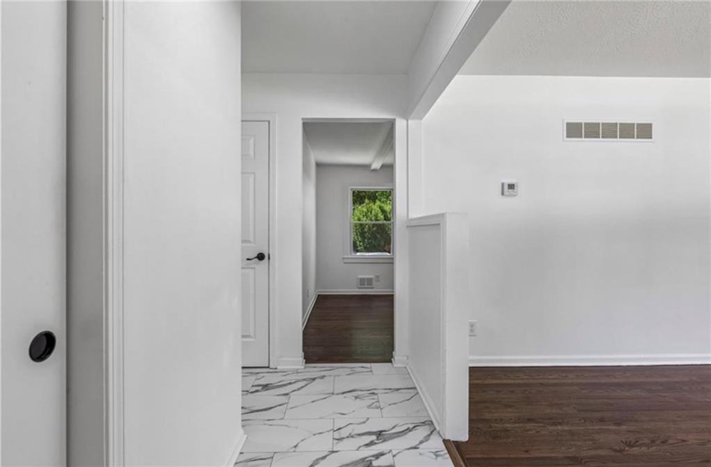4th image of 7509 E 100Th St, Kansas City, MO 64134 | MLS# 2636944