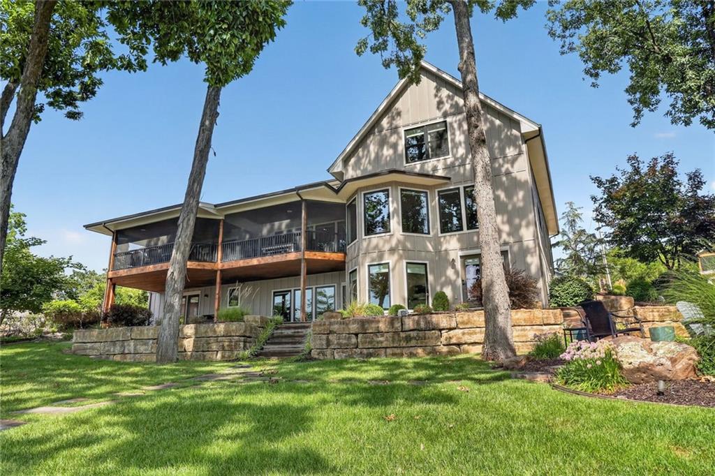 2nd image of 7400 Nw Whipple Ln, Kansas City, MO 64152 | MLS# 2637008