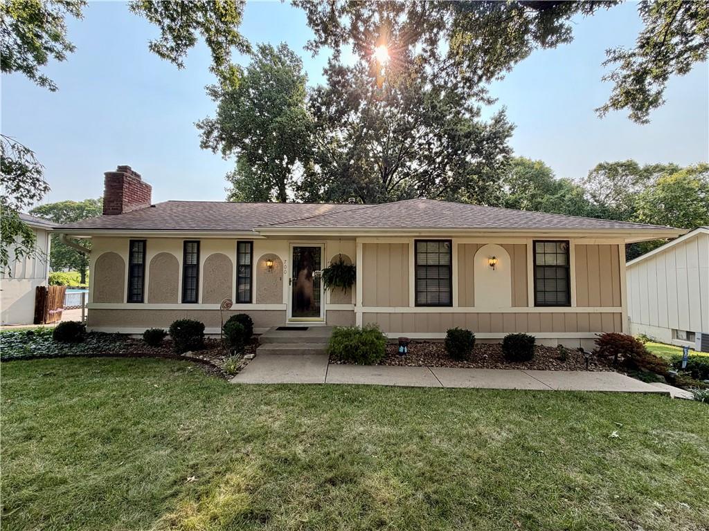 31st image of 700 Sw 24th St, Blue Springs, MO 64015 | MLS# 2637041