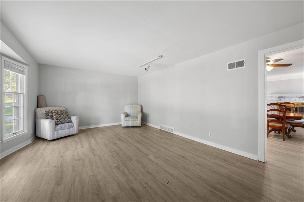 2nd image of 9523 Connell Dr, Overland Park, KS 66212 | MLS# 2637051