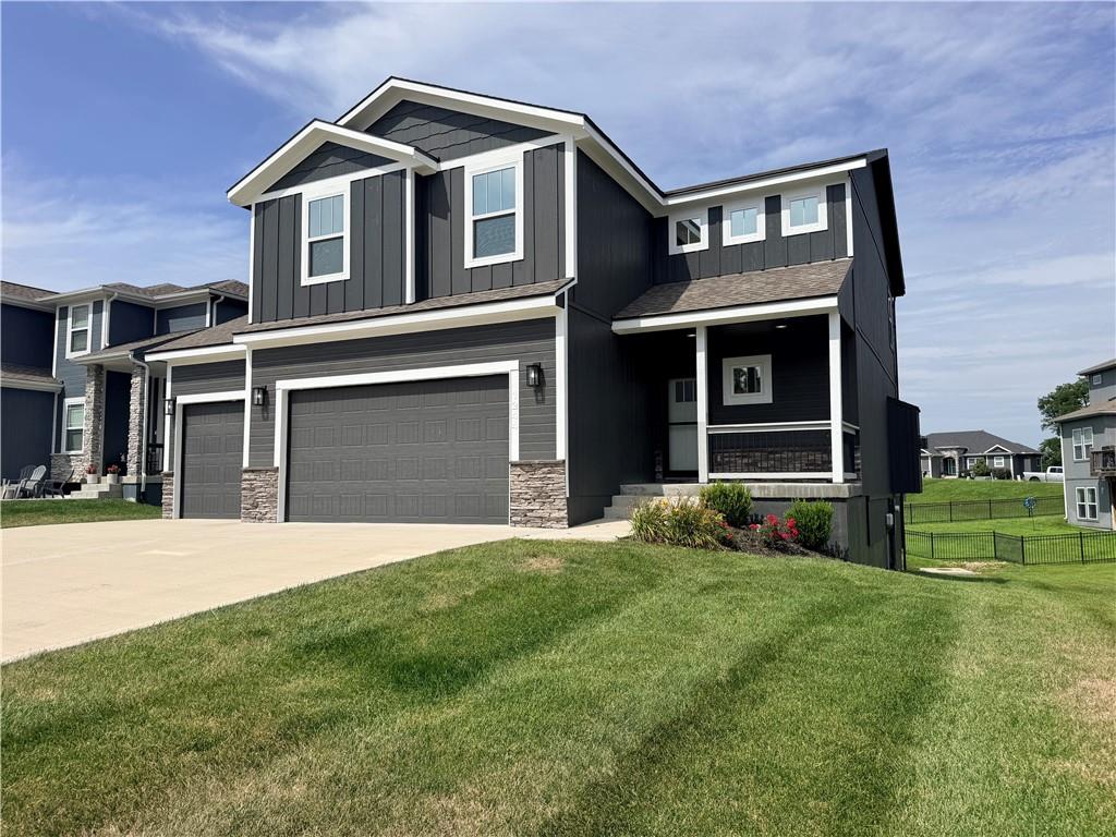 1st image of 1244 Hillmann Ln, Warrensburg, MO 64093 | MLS# 2637058