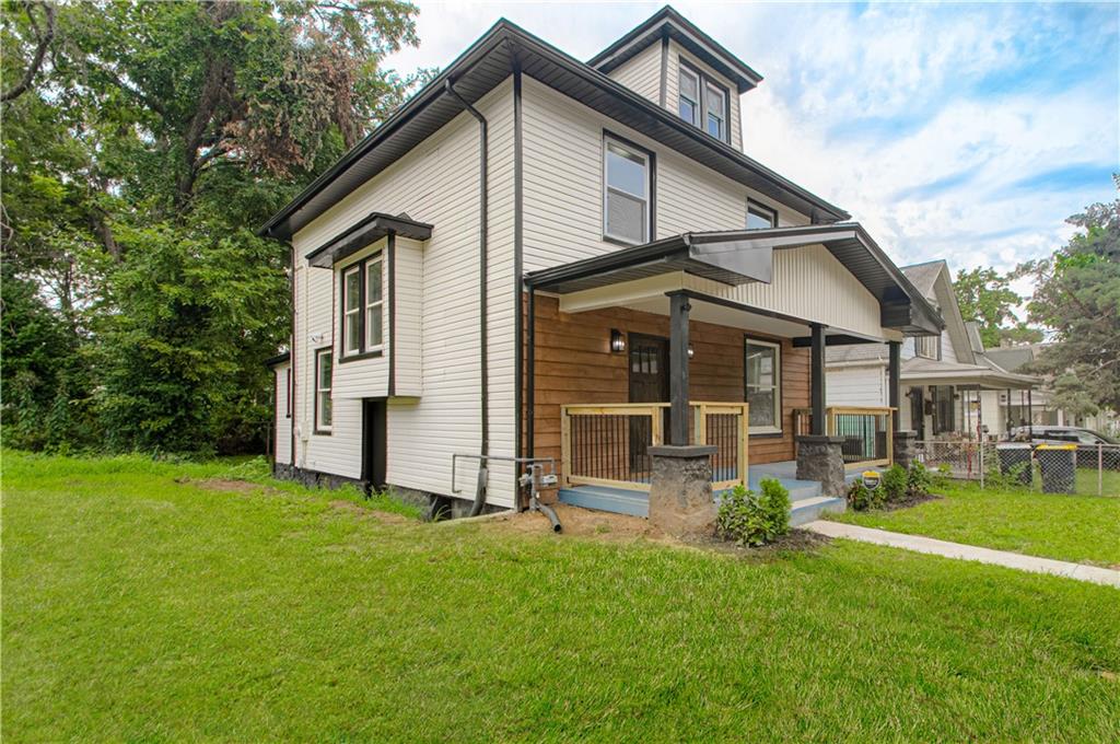 3rd image of 2603 Myrtle Ave, Kansas City, MO 64127 | MLS# 2637063