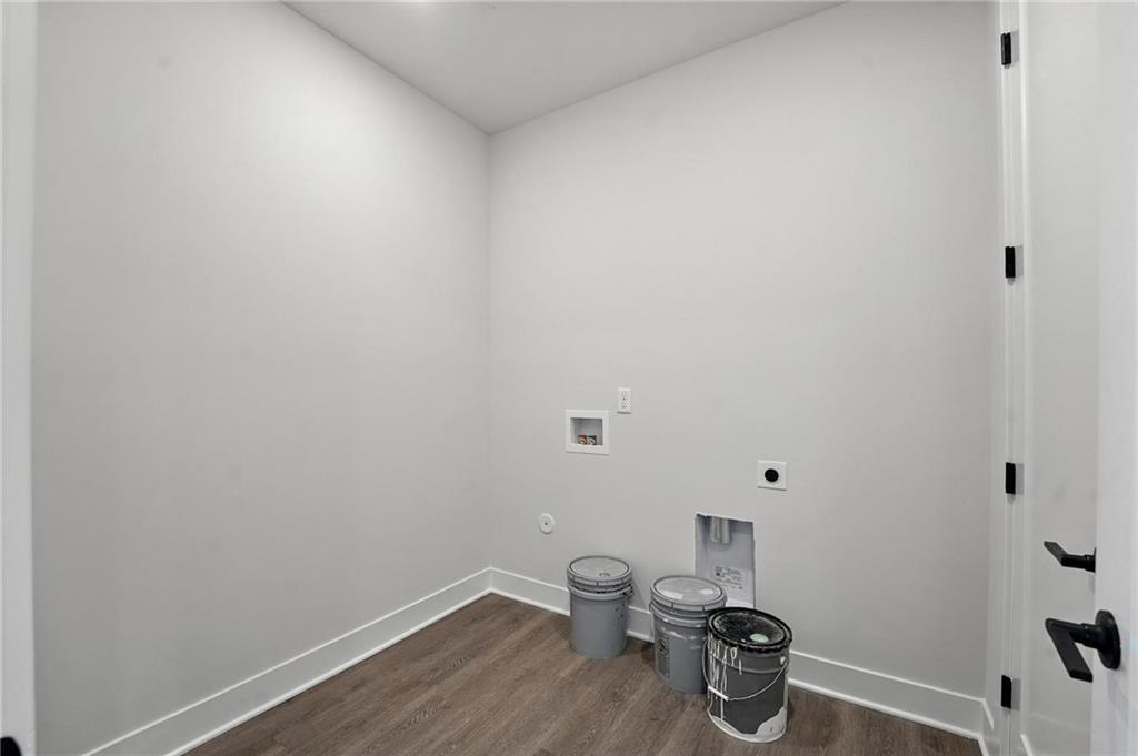 1st image of 19223 W 205th Ter, Spring Hill, KS 66083 | MLS# 2637072