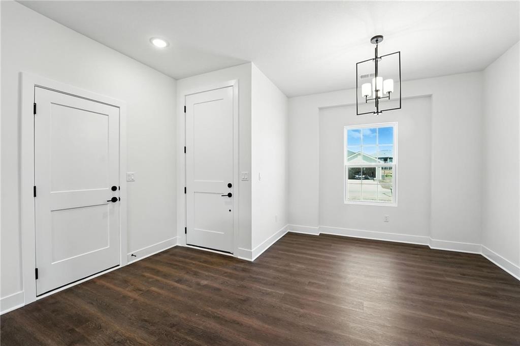 3rd image of 19467 W 206 Ter, Spring Hill, KS 66083 | MLS# 2637078