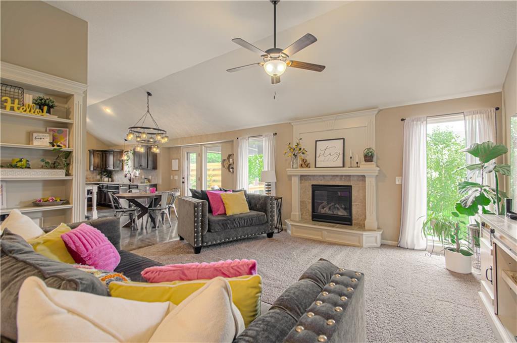 4th image of 9705 N Windsor Ave, Kansas City, MO 64157 | MLS# 2637125