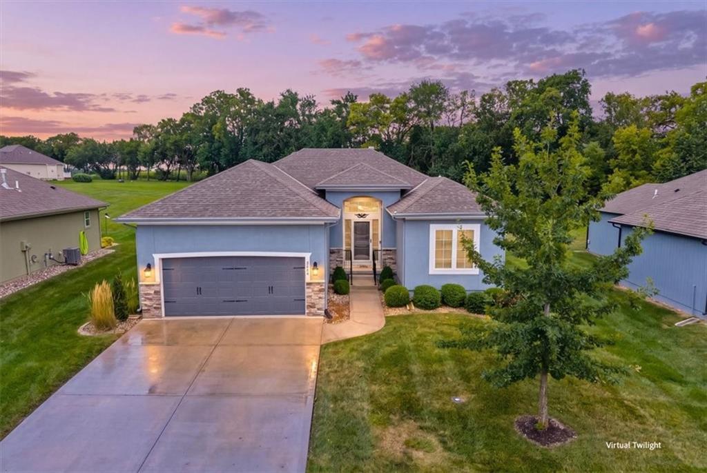 2nd image of 2005 Creek View Ln, Raymore, MO 64083 | MLS# 2637137