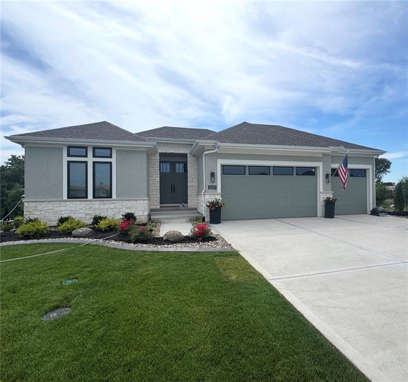 1st image of 15597 W 168th Pl, Olathe, KS 66062 | MLS# 2637188