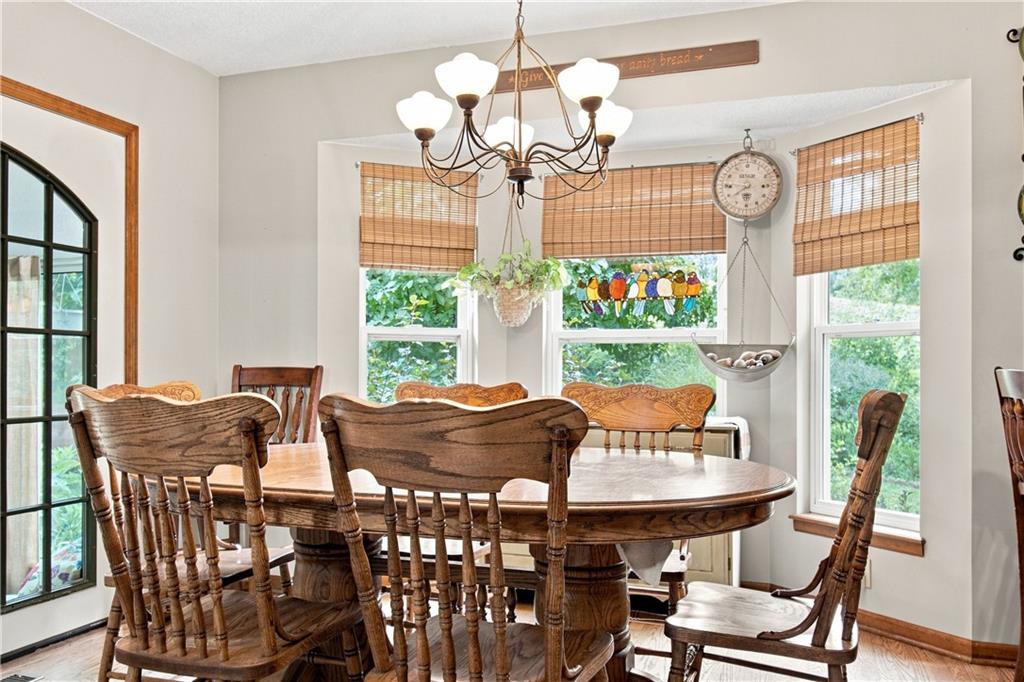 3rd image of 1807 N Elsea Smith Rd, Independence, MO 64056 | MLS# 2637213