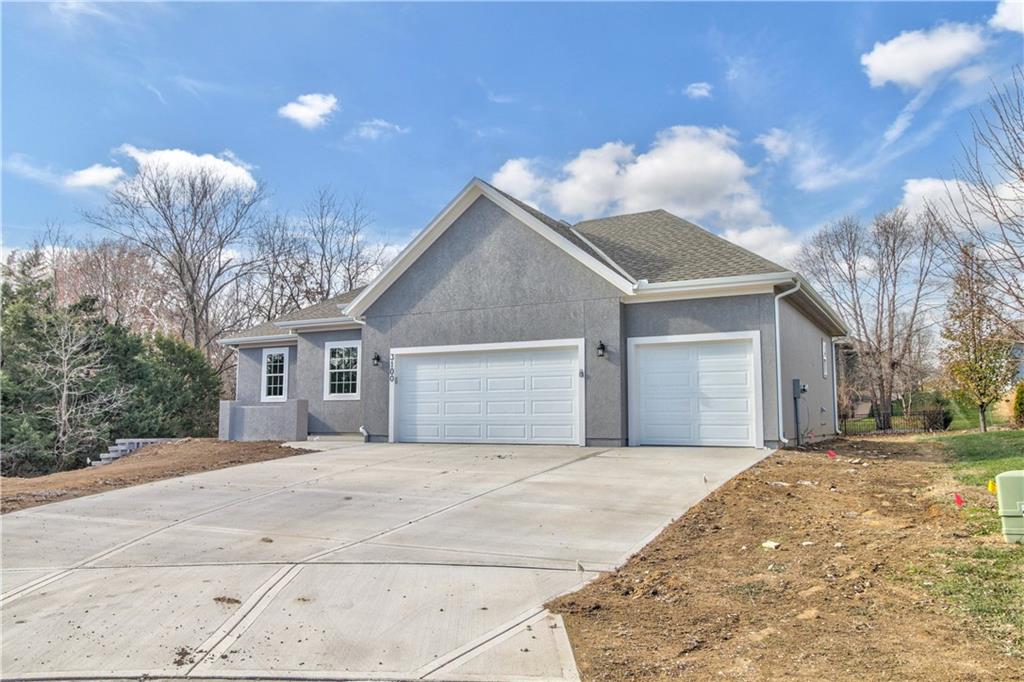 1st image of 3100 N 118th St, Kansas City, KS 66109 | MLS# 2637273