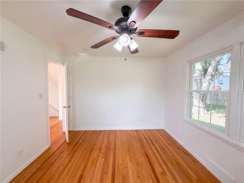 4th image of 12904 E 54Th St, Kansas City, MO 64133 | MLS# 2637289