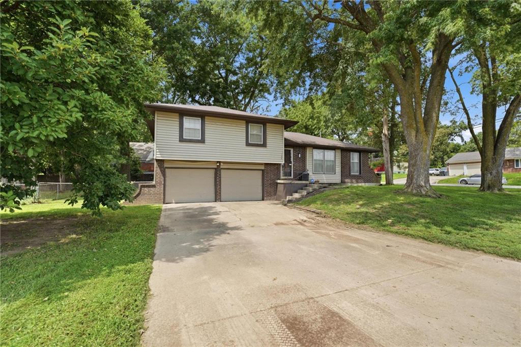 2nd image of 1766 N 64th Ter, Kansas City, KS 66102 | MLS# 2637307