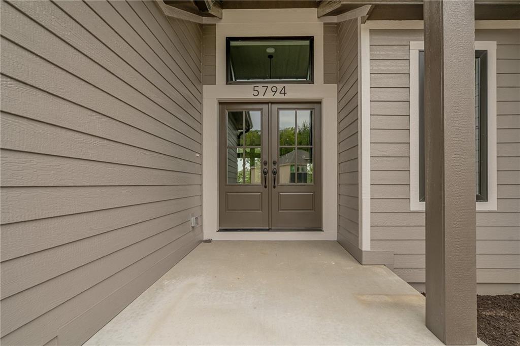 4th image of 13548 Terrace Park Dr, Kansas City, MO 64152 | MLS# 2637313
