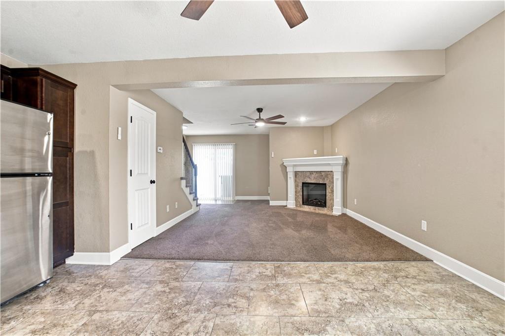 4th image of 8329 N Spruce Ave, Kansas City, MO 64119 | MLS# 2637333