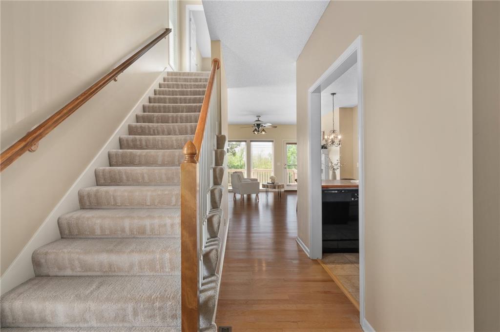 4th image of 7414 Mccoy St, Shawnee, KS 66227 | MLS# 2637351