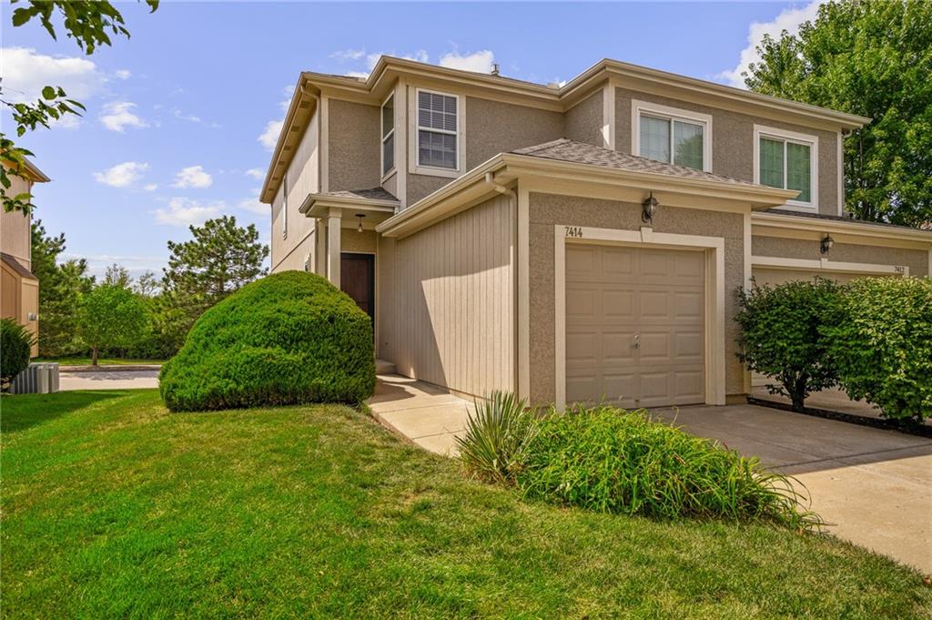3rd image of 7414 Mccoy St, Shawnee, KS 66227 | MLS# 2637351