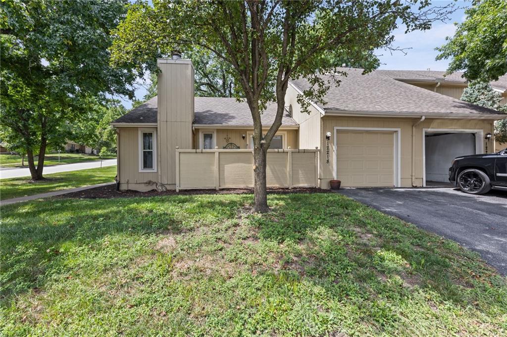 37th image of 12218 Holmes Ln, Kansas City, MO 64146 | MLS# 2637352