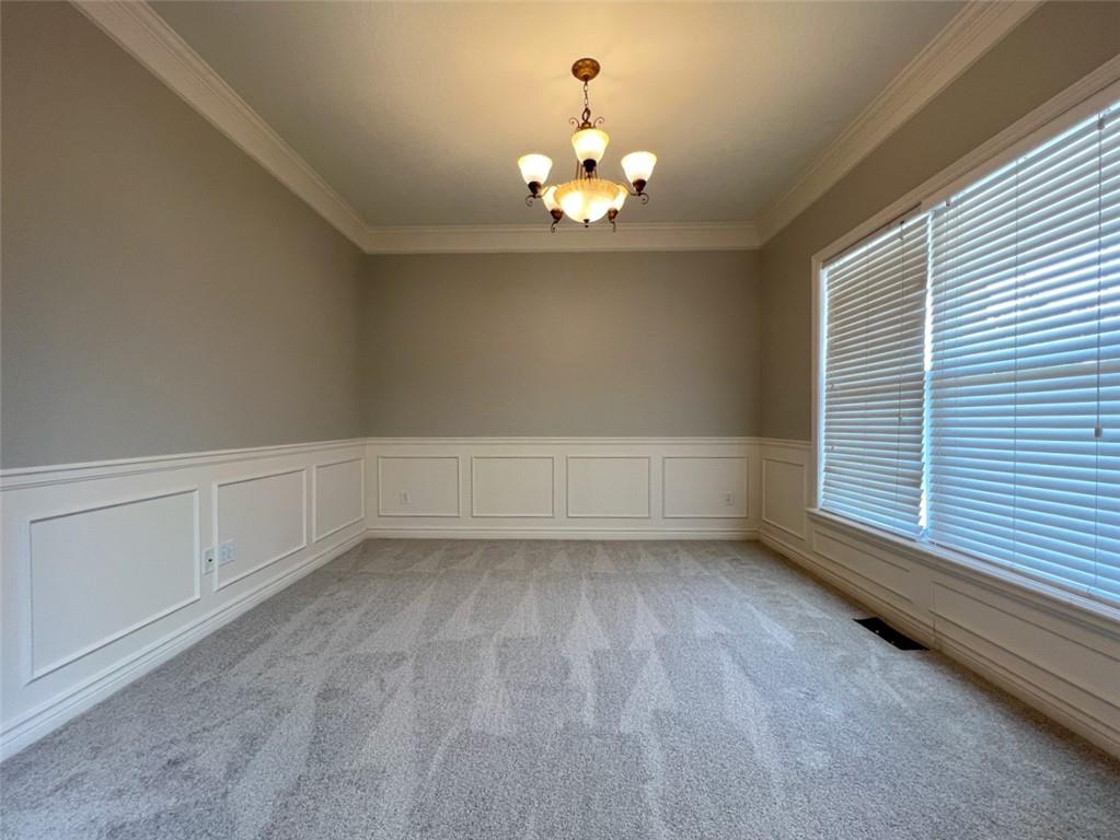 2nd image of 4202 Teal Dr, Lawrence, KS 66047 | MLS# 2637365