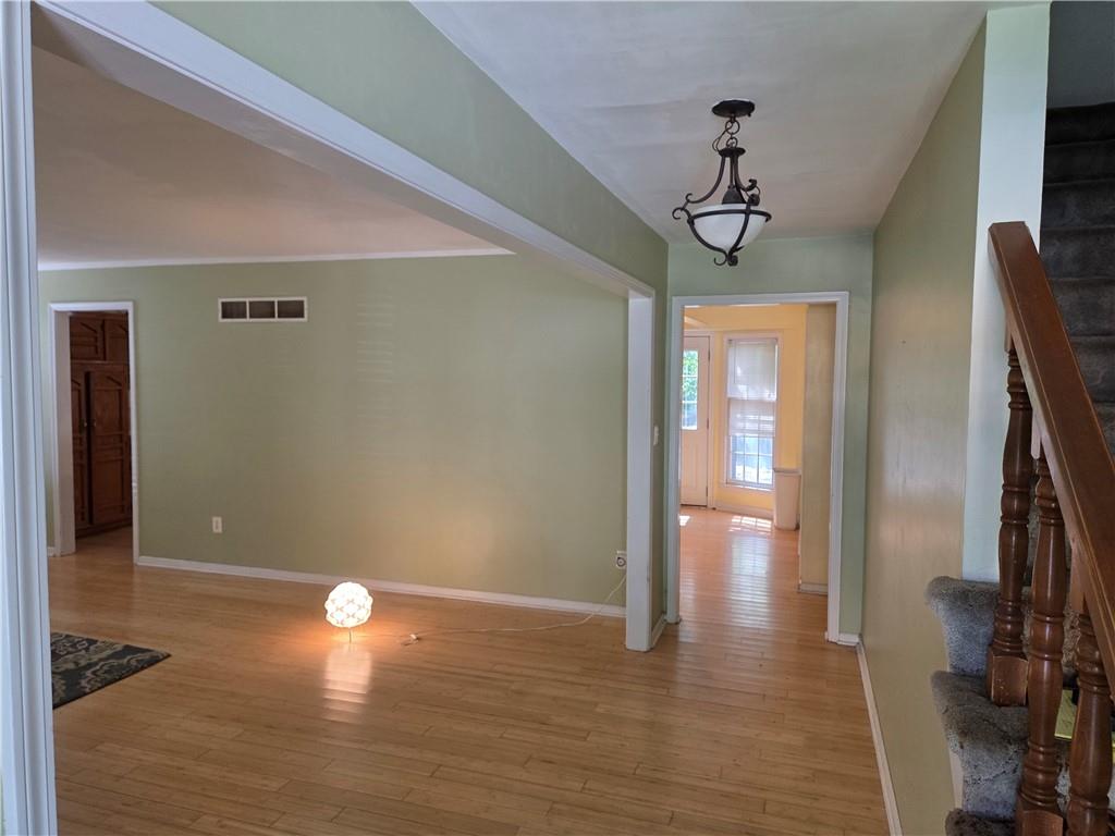 3rd image of 11109 E 71St Ter, Raytown, MO 64133 | MLS# 2637366