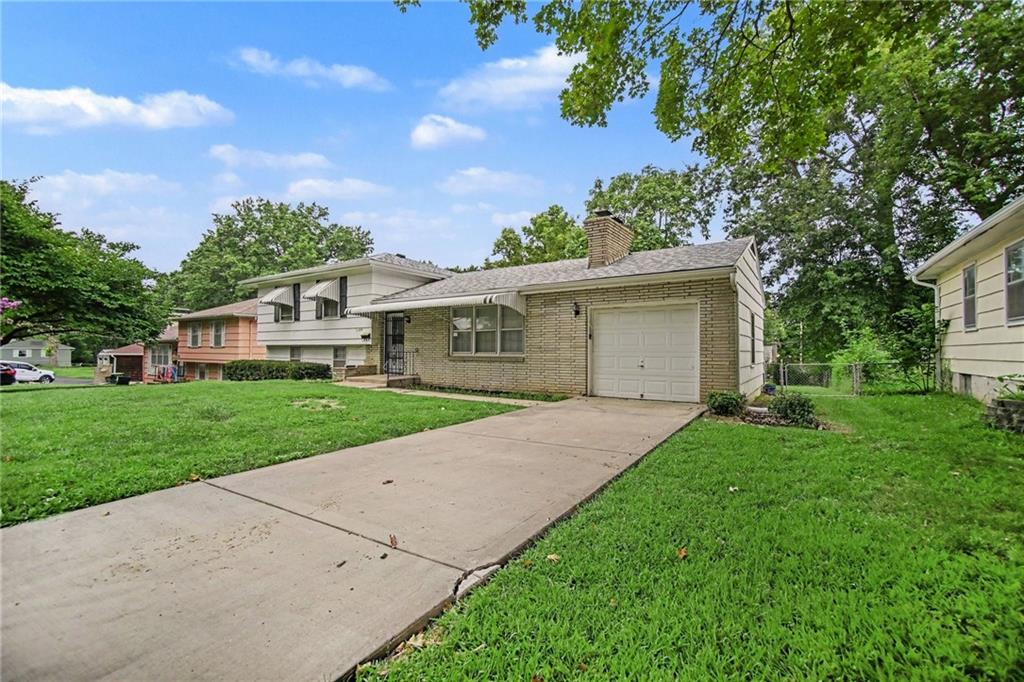2nd image of 11214 E 53rd Ter, Raytown, MO 64133 | MLS# 2637403