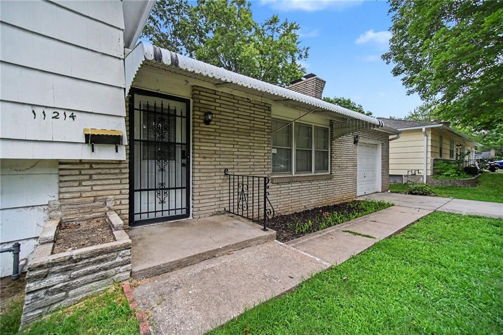 4th image of 11214 E 53Rd Ter, Raytown, MO 64133 | MLS# 2637403