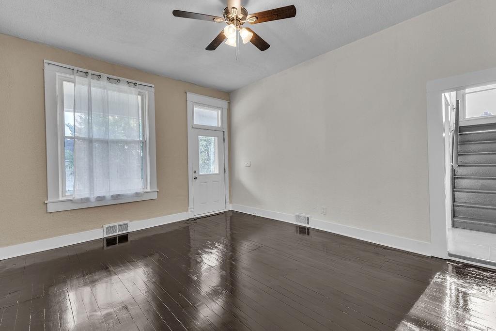 5th image of 2804 Penn St, Saint Joseph, MO 64507 | MLS# 2637410