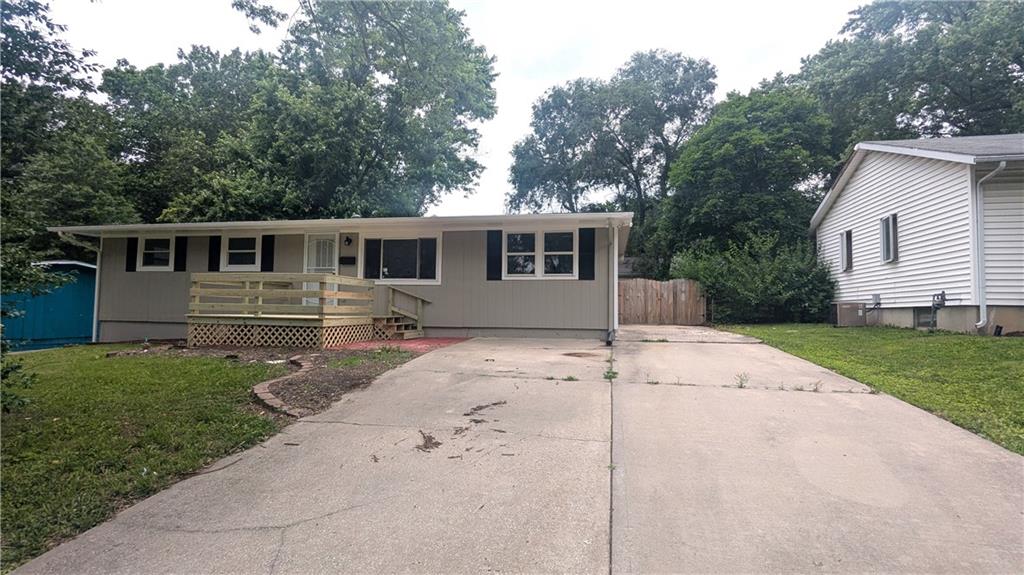 1st image of 8602 E 91st Ter, Kansas City, MO 64138 | MLS# 2637412